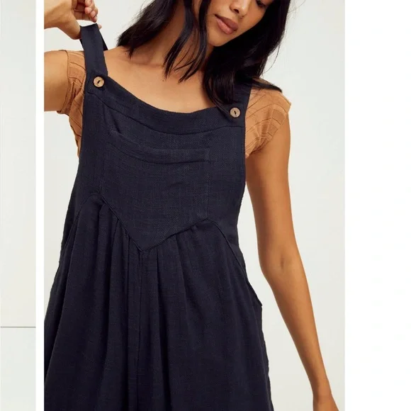 Free People Sun Drenched Overalls Black Sleeveless Jumpsuit Button Details S NWT - Picture 4 of 13